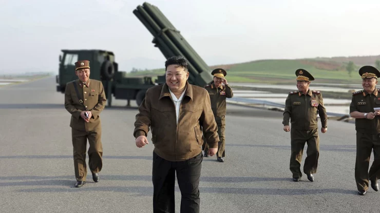 Coreea de Nord a testat rachete strategice de croazieră. Kim Jong Un: „Un atac nuclear e cea mai perfectă descurajare”