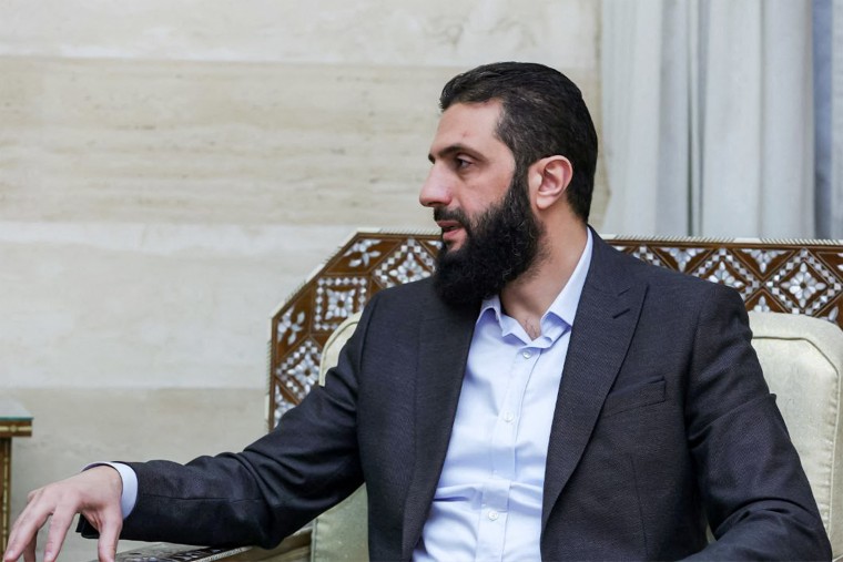 Qatar amână sprijinul financiar pentru Siria din cauza incertitudinii legate de sancțiunile SUA