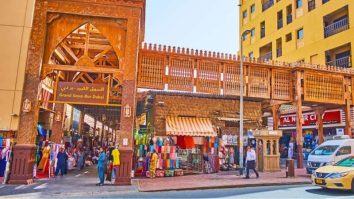 Ofertă de Valentine`s Day în Dubai: Ciopârțești poza ex-ului și primești un burger gratis