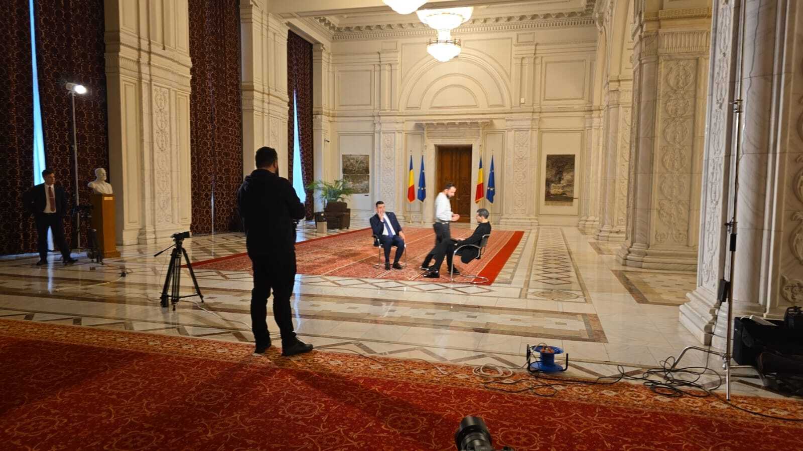 Mario Nawfal, apropiatul lui Elon Musk și susținătorul mișcării „MEGA”, i-a  intervievat pe Călin Georgescu și George Simion pe tema anulării alegerilor  din România