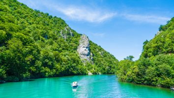 Cazanele Dunării au fost desemnate primele în topul recomandărilor pentru 2025 de către FIJET România. Ce atracții naturale poți vizita