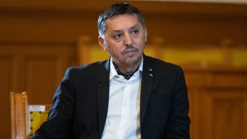 Daniel David introduce disciplina „Arte” în planurile-cadru. Liviu Lucaci, rector UNATC: „Educația teatrală ajută tinerii să învețe mai bine la alte materii”