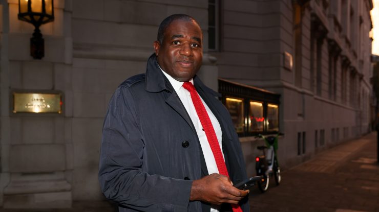 David Lammy promite un sprijin de 55 de milioane de lire pentru Ucraina. Ministrul a declarat că Regatul Unit își va „juca rolul”