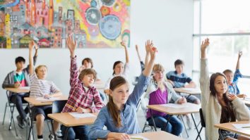 Ministerul Educației vrea ca liceele să își aleagă numărul de ore de studiu. Daniela Vișoianu, expert în educație: „Elevul are un portret cu ce va ști la finalul liceului, care trebuie respectat”