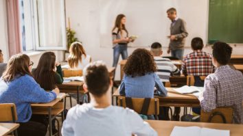 Facultatea de Istorie critică noile planuri-cadru. Matei Gheboianu, Decan: „Din păcate, Istoria nu mai este o materie obligatorie”