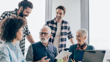 STUDIU. Peste 20% dintre pensionarii americani muncesc. Cum arată situația în România