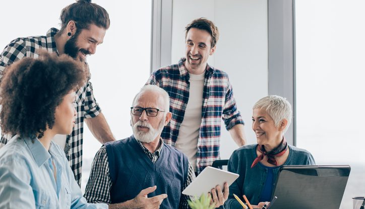 STUDIU. Peste 20% dintre pensionarii americani muncesc. Cum arată situația în România