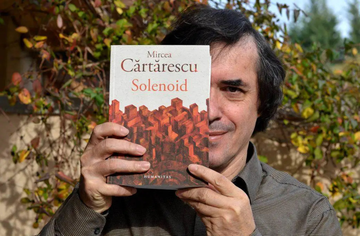 Mircea Cărtărescu este primul român nominalizat pentru International Booker Prize
