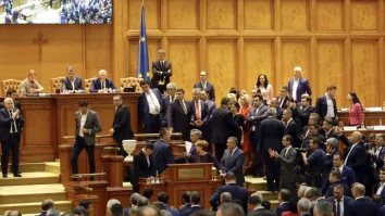 Moțiunea de cenzură împotriva Ciolacu 2 a picat: De ce a fost demis șeful AEP, Toni Greblă