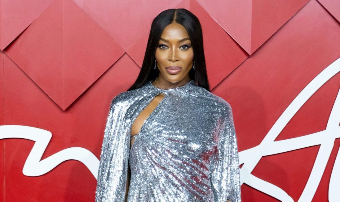 Naomi Campbell face apel împotriva interzicerii administrării unei organizații. Supermodelul e acuzat că a cheltuit banii pe hoteluri, spa, și țigări