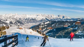 Vacanța de iarnă se petrece la munte! Alexandru Matescu, reprezentant Teleferic: „La Predeal avem un strat de 20 de cm de zăpadă. Pârtiile sunt funcționale și totul este perfect”