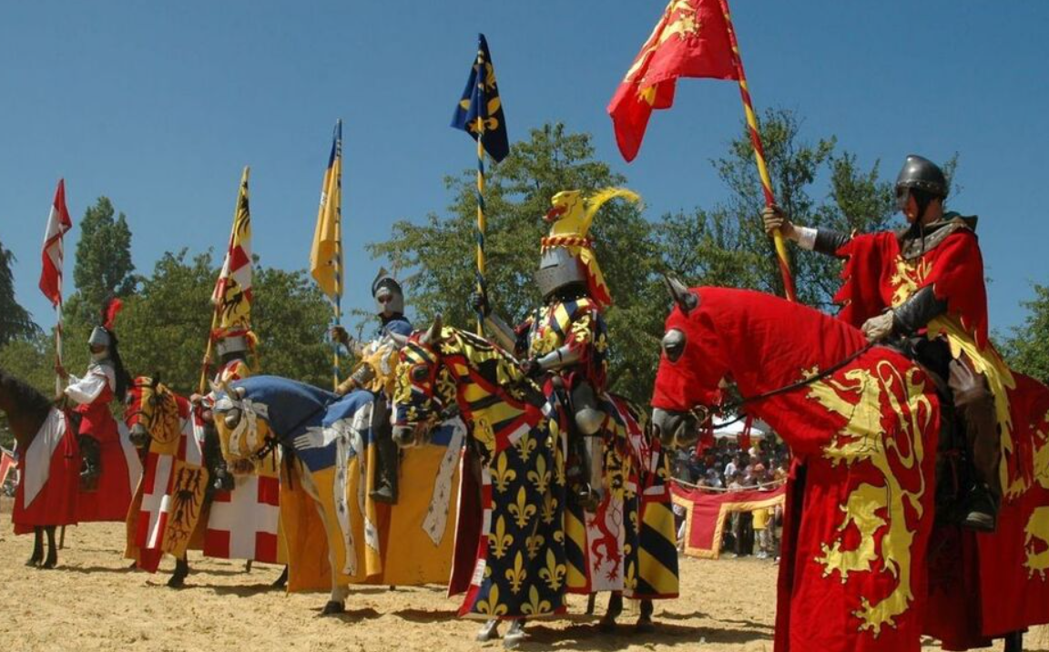 Descoperă magia Evului Mediu în Franța anului 2025. Care sunt mai spectaculoase festivaluri