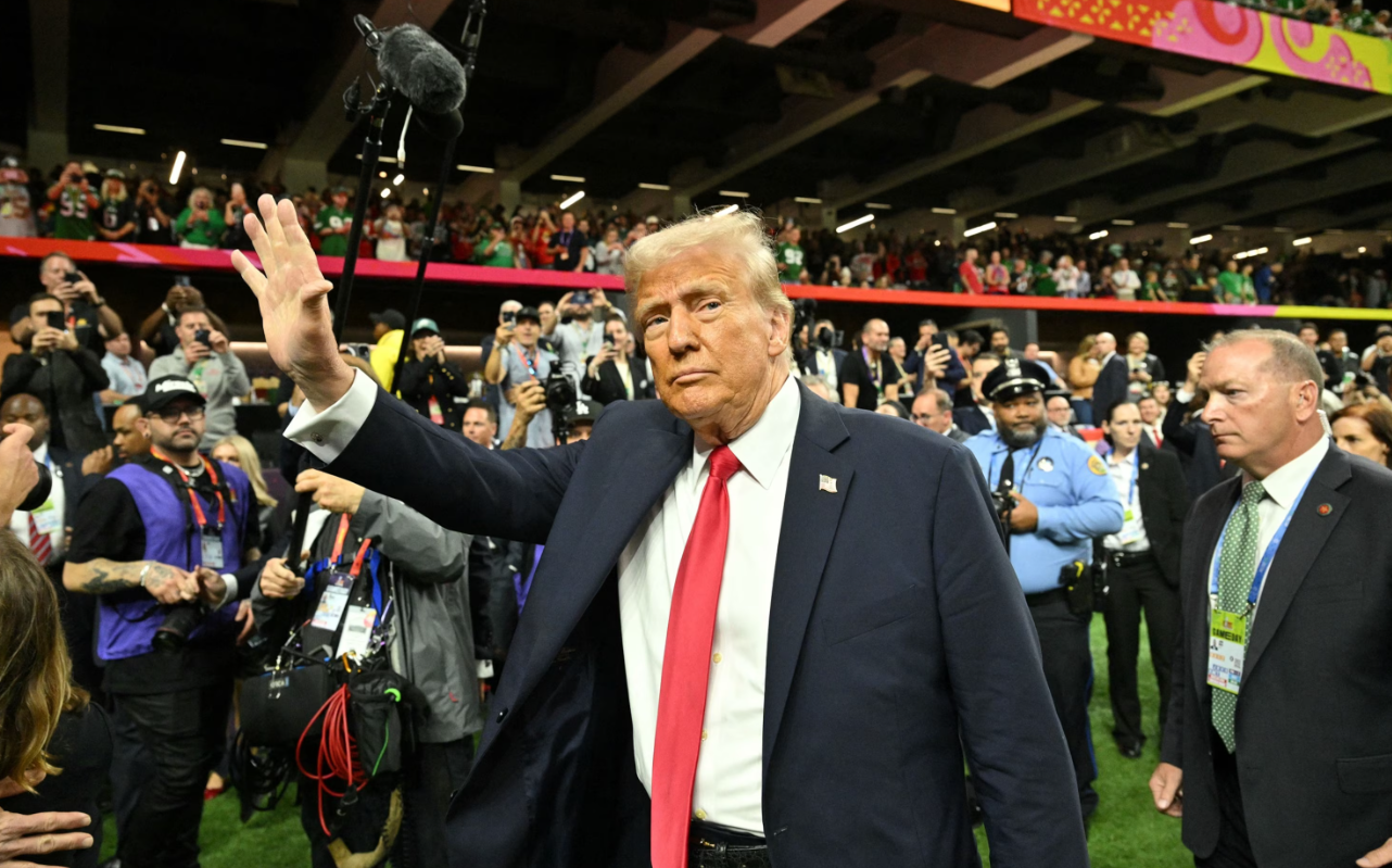 Taylor Swift e huiduită în timp ce Trump își continuă turul de forță: Ce s-a întâmplat la Super Bowl 2025