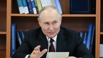 Rusia începe să formeze o echipă pentru negocierile cu SUA, afirmă Dmitry Peskov