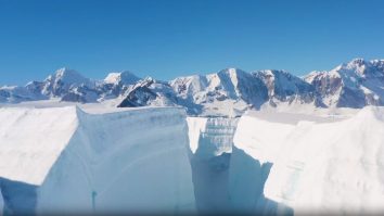 Turismul explodează la Polul Sud. 500 de vizitatori au plătit 20.000 de euro ca să ajungă în Antarctica