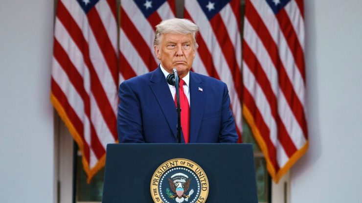 Trump îl numește „dictator” pe Zelenski: „Acest comediant ar face bine să se miște repede sau nu va mai avea o țară”