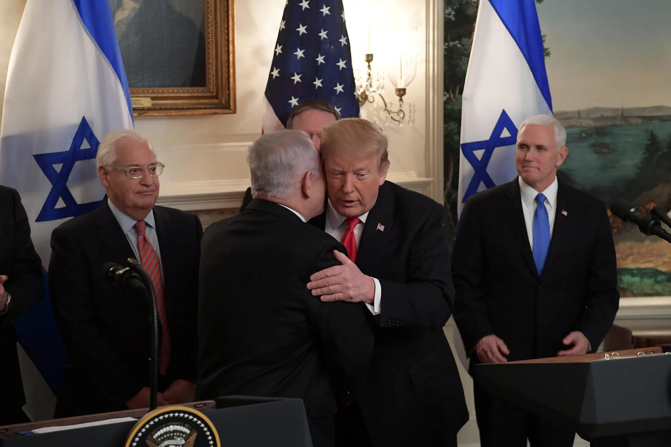 Benjamin Netanyahu este primul lider străin care va fi primit de Donald Trump la Casa Albă. Ce se așteaptă de la întâlnirea celor doi