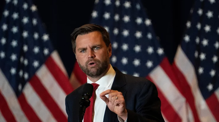 JD Vance afirmă că ar fi „şocat” dacă Donald Trump ar dori mutarea armelor nucleare în Polonia