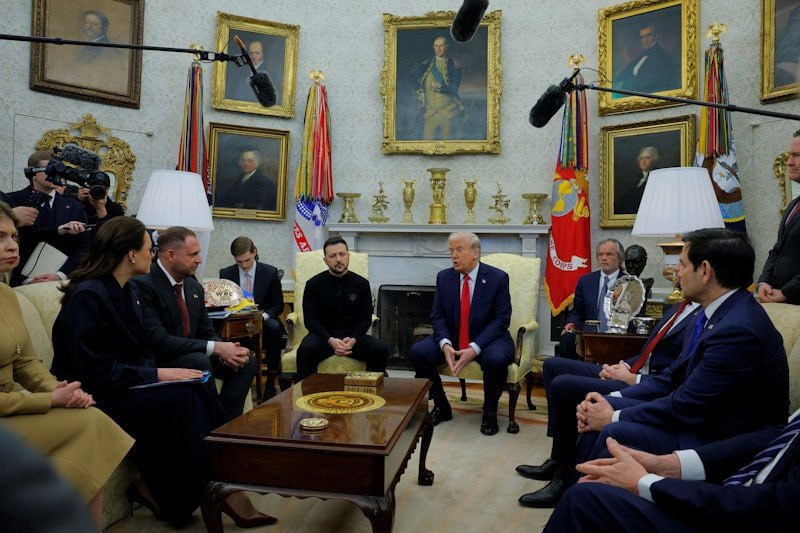Discuții tensionate la Casa Albă între Trump și Zelenski. Trump: „Zelenski, tu nu vei câștiga acest război. Întoarce-te în SUA când ești pregătit pentru pace”. Conferința de presă comună Trump-Zelenski a fost anulată de Casa Albă, acordul nu a fost semnat