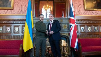 Sir Keir Starmer: „Voi sprijini Ucraina în discuțiile cu Președintele Trump”. Ce a discutat Premierul Regatului Unit cu Zelenski