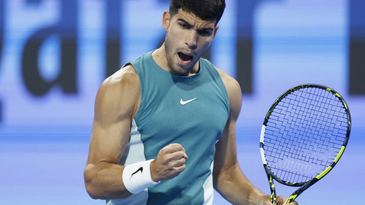 Carlos Alcaraz s-a calificat în optimi la Doha. Spaniolul l-a învins pe Cilic în 2 seturi cu scor 6-4 6-4