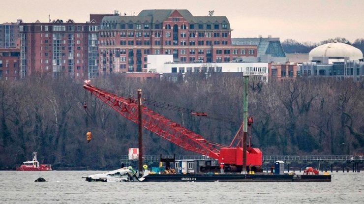 Au fost identificate 55 din cele 67 de victime în urma accidentului aviatic din Washington