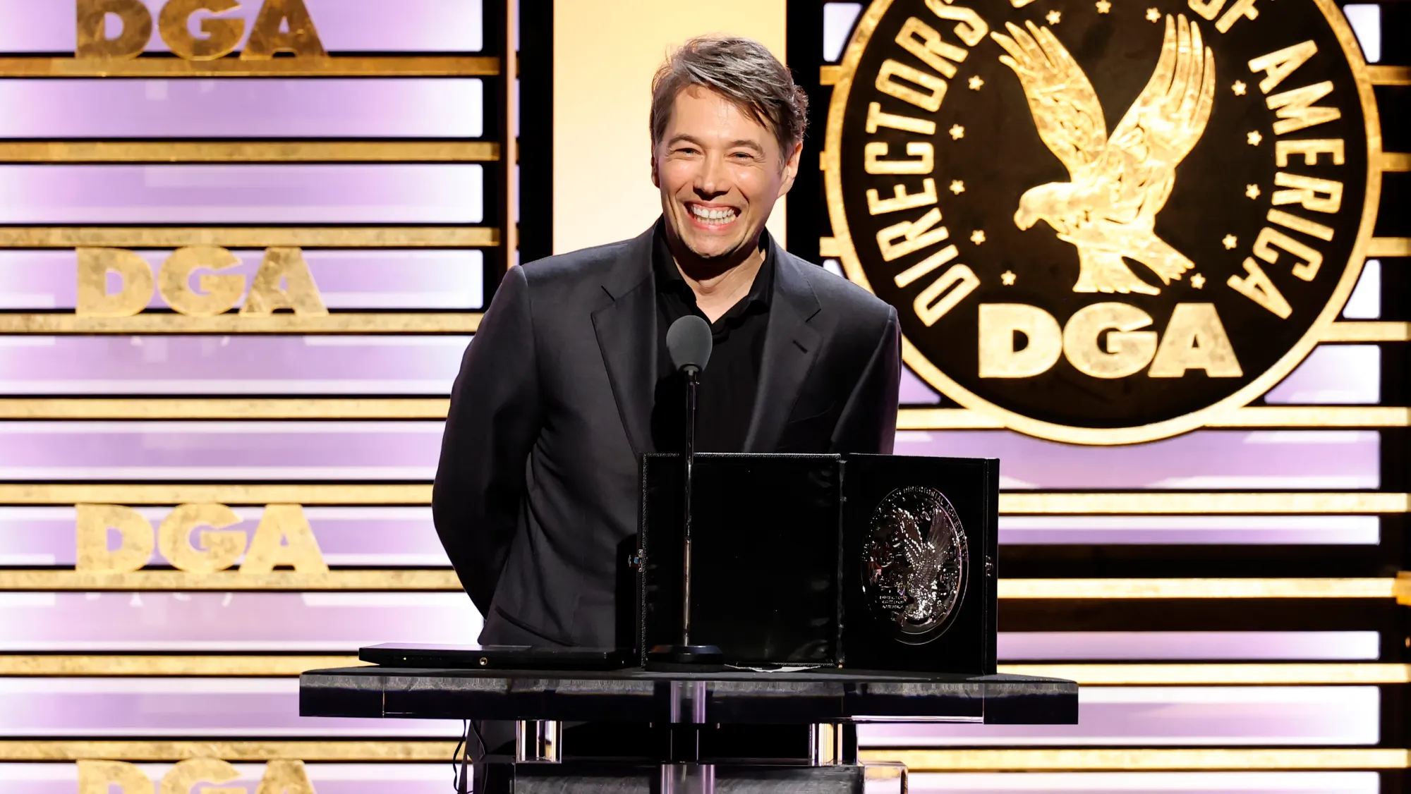 Hollywood-ul și-a ales regizorii de top. Premiul pentru cel mai bun regizor de lungmetraj a ajuns la Sean Baker, pentru „Anora”