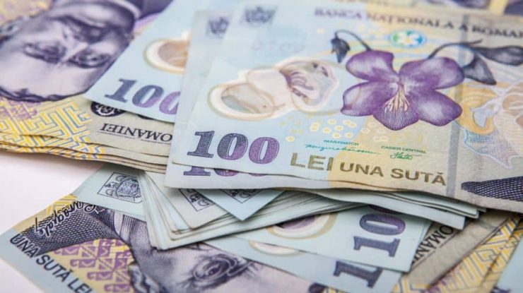 Rata anuală a inflaţiei s-a menţinut în noiembrie la 9,8%. Alimentele s-au scumpit cu 7,6%, mărfurile nealimentare cu 10,7%, iar serviciile cu aproape 11%