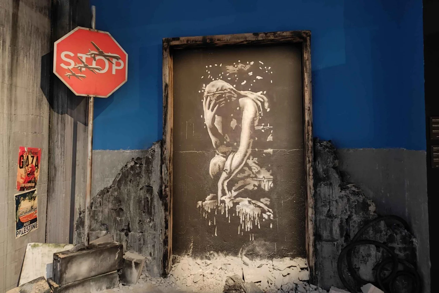 Muzeul Banksy se deschide la Madrid. Colecția cuprinde 180 de lucrări