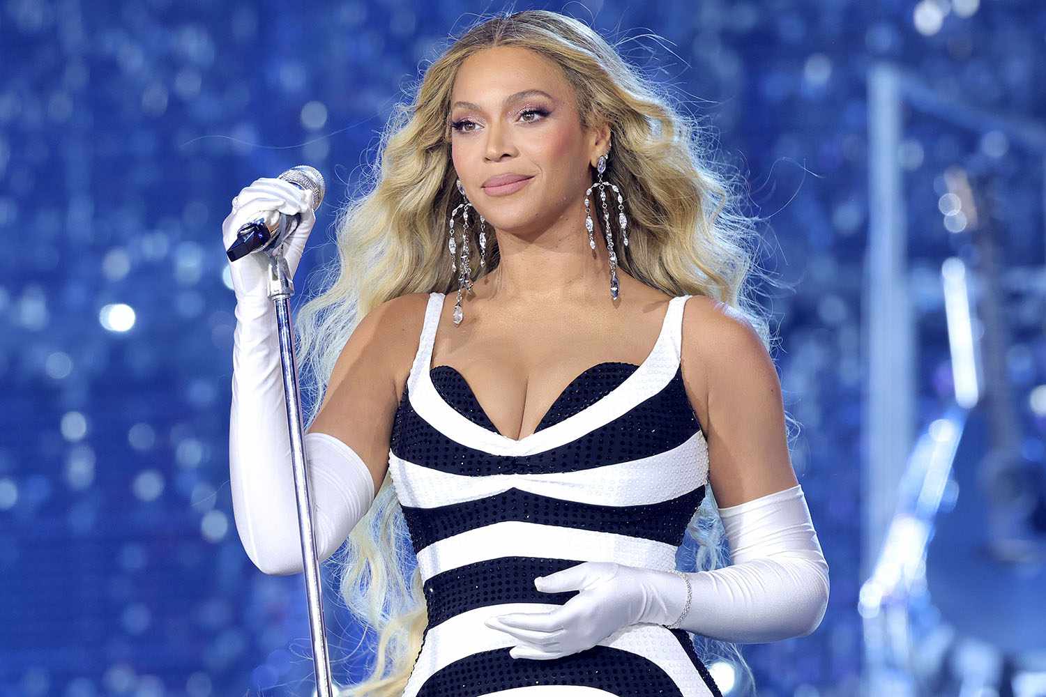 Ce mănâncă Beyoncé într-o zi pentru a rămâne în formă? Cina constă adesea în proteine slabe și mai multe legume