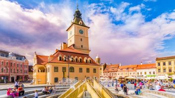 Brașovul este singurul oraș din România care apare în primele 10 destinații de vacanță recomandate de Aeroportul Luton în 2025