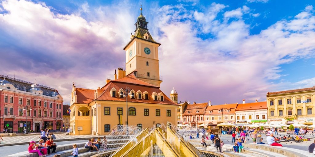 Brașovul este singurul oraș din România care apare în primele 10 destinații de vacanță recomandate de Aeroportul Luton în 2025
