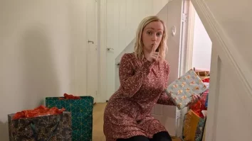 O englezoaică are deja împachetate toate cadourile pentru Crăciunul de anul acesta: „Este mai puțin stresant”