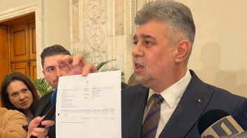 Acuzat că a zburat cu jetul privat Nordis, Marcel Ciolacu și-a prezentat facturile pentru zboruri: datele și sumele nu coincid