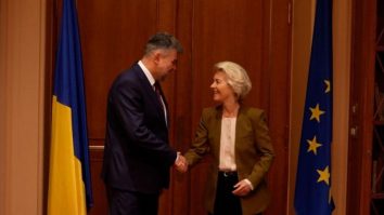 Ciolacu s-a întâlnit cu Ursula von der Leyen, la Bruxelles. Premierul promite să nu crească TVA, măsură prinsă acum în PNRR