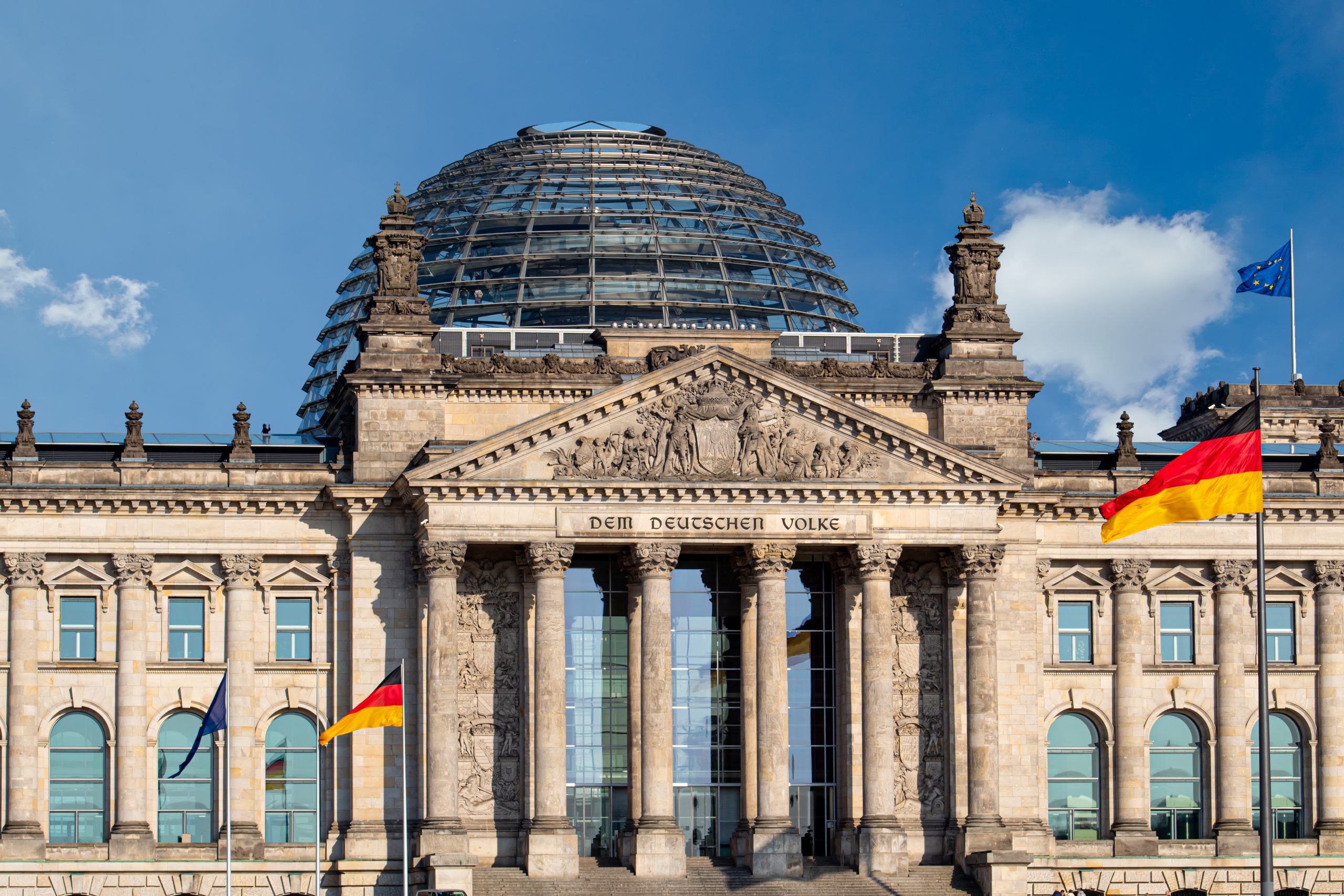 Germania votează duminică pentru un nou guvern care va determina modul în care țara va fi condusă în următorii patru ani