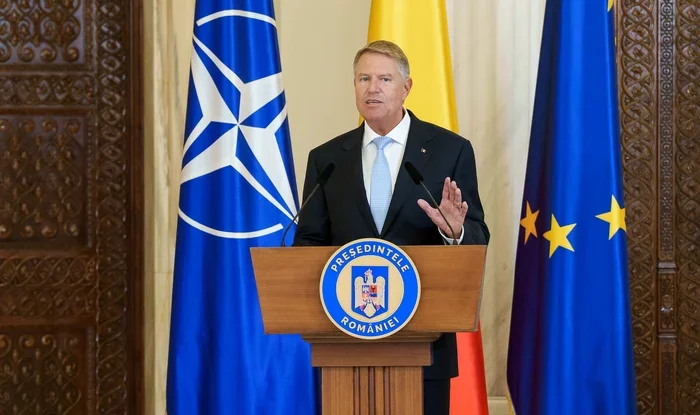 Ce impact are demisia lui Iohannis asupra economiei? Instabilitatea politică ar putea afecta piețele financiare și încederea investitorilor