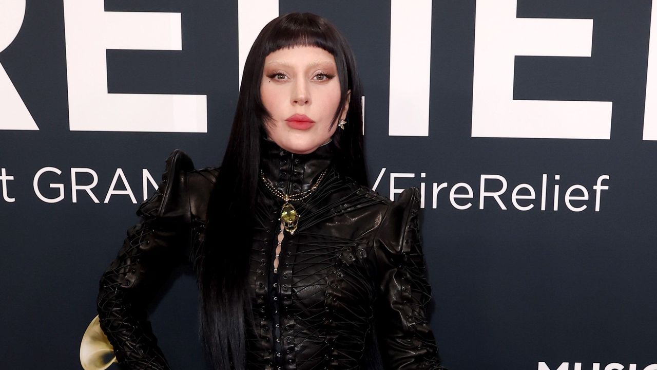 VIDEO. Lady Gaga și-a lansat videoclipul piesei „Abracadabra” la Premiile Grammy