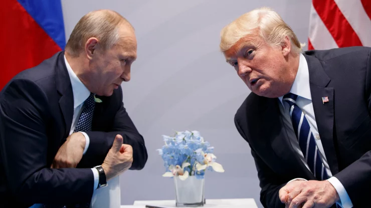 Kremlinul a refuzat să confirme sau să infirme raportul despre convorbirea telefonică dintre Trump și Putin