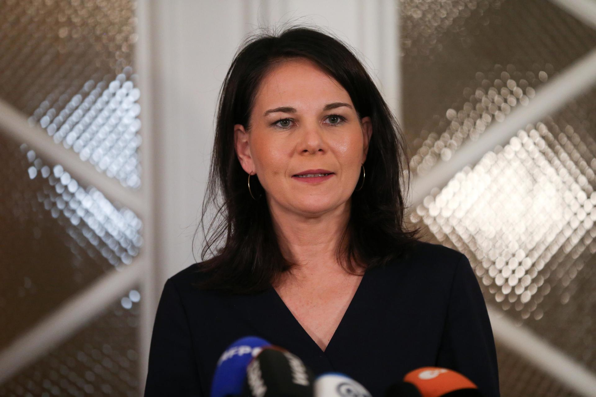 Ministrul german de Externe, Annalena Baerbock, avertizează că o pace impusă „peste capul ucrainenilor și europenilor” nu ar aduce securitate durabilă în regiune