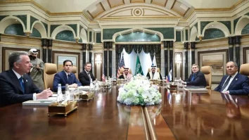 „Statele Unite și Rusia propun un plan în trei etape pentru o reglementare în Ucraina”, anunță Fox News. Lavrov neagă planul