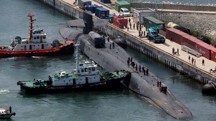 Coreea de Nord amenință cu represalii după ce un submarin nuclear american a acostat la Busan