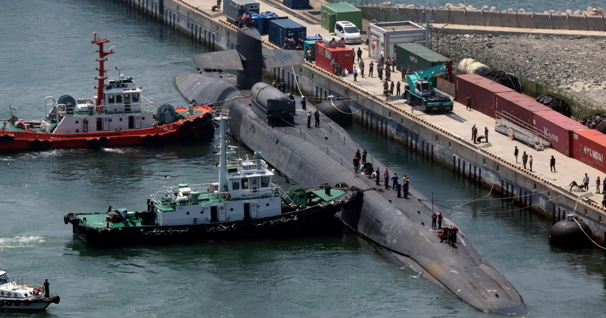 Coreea de Nord amenință cu represalii după ce un submarin nuclear american a acostat la Busan