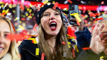 VIDEO. Taylor Swift, huiduită de fanii Eagles la Super Bowl. În schimb, Donald Trump a fost aplaudat