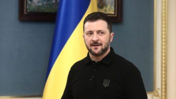 Zelenski a spus că încă nu a văzut un plan concret de pace al SUA. Ucraina a cerut garanții de securitate 110.000 militari