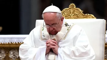 Zvonuri despre moartea Papei sunt răspândite pe rețelele de socializare. Vaticanul încearcă să demonteze știrile false despre starea de sănătate a acestuia