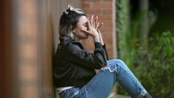 Tinerii suferă din cauza Social Media: George Butunoiu, sociolog: „Este prea mult pentru foarte mulți, mai ales pentru cei tineri”