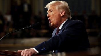 Trump a ținut cel mai lung discurs în fața Congresului SUA: „Visul american este mai puternic ca niciodată”