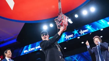 Poți fi concediat pentru ce postezi online? Cazul Tesla ridică semne de întrebare. Oana Botolan: „Trebuie să aibă motive foarte clare și să nu fie abuzivă”