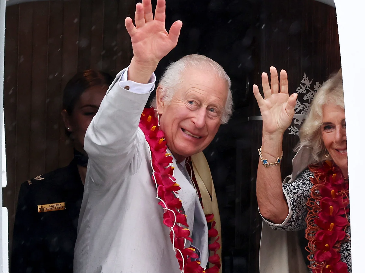 Regele Charles a suferit „efecte adverse” în urma tratamentului împotriva cancerului. Ce a declarat Palatul Buckingham